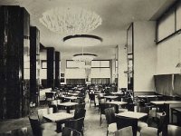 Kavana hotela Dubrovnik, Trg Republike (današnji Trg bana Jelačića), oko 1950-1955. godine